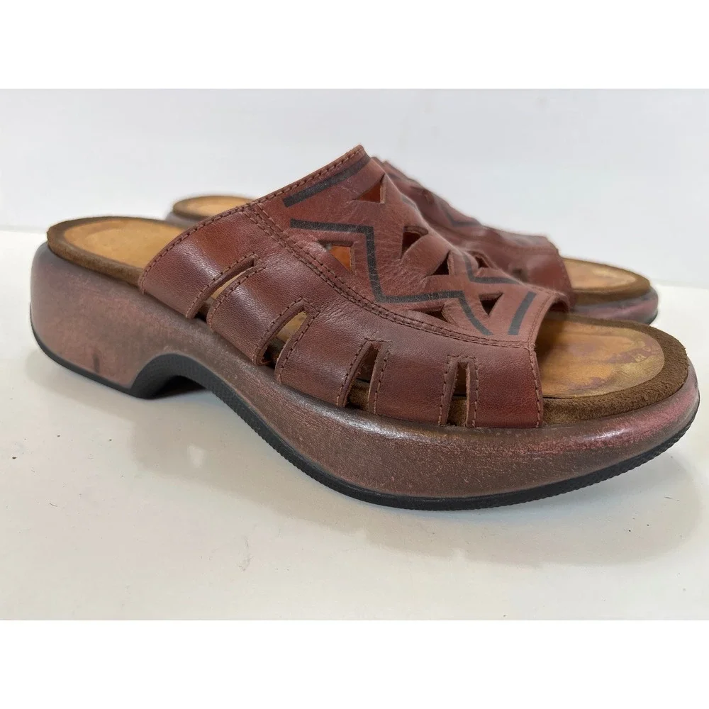Dansko vintage wedge